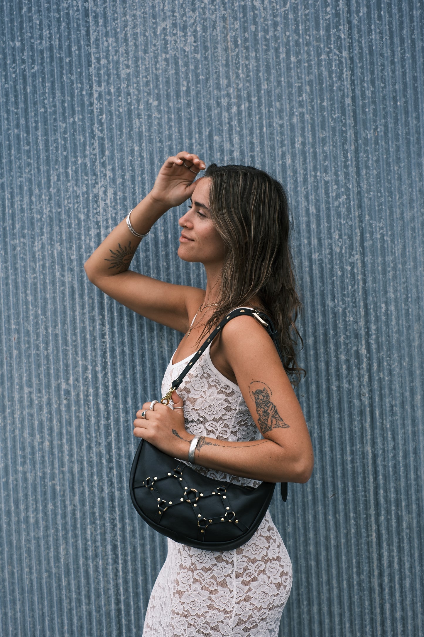 VIPER Cross Body Bag ~ Gold